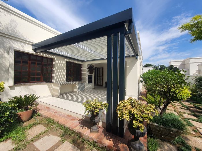 Adjustable Louvre Awning